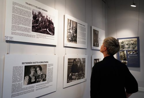 Parodos „Naujausia ingrų istorija“ ekspozicija